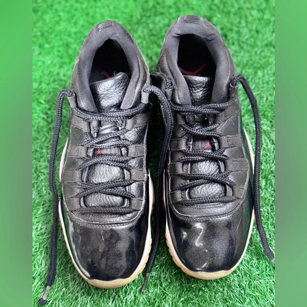 Jordan 11 Retro Low 72-10 Size‎ 8.5